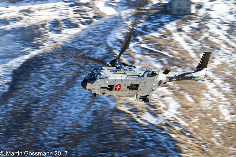 E7D_2247.jpg
